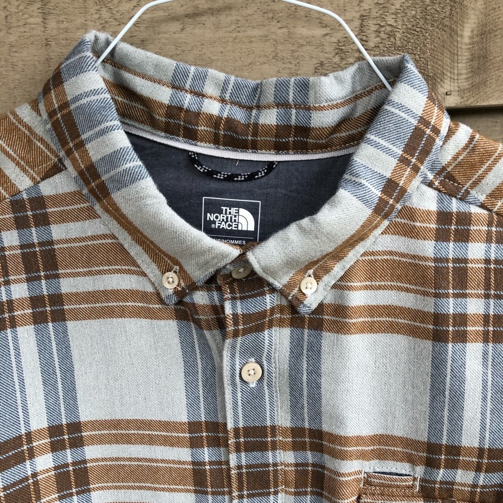 North face button down